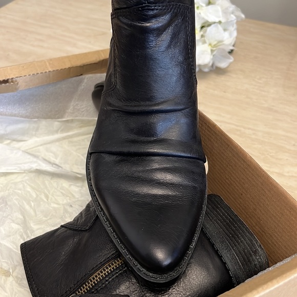 Nine West Vintage American Collection booties - Picture 6 of 14